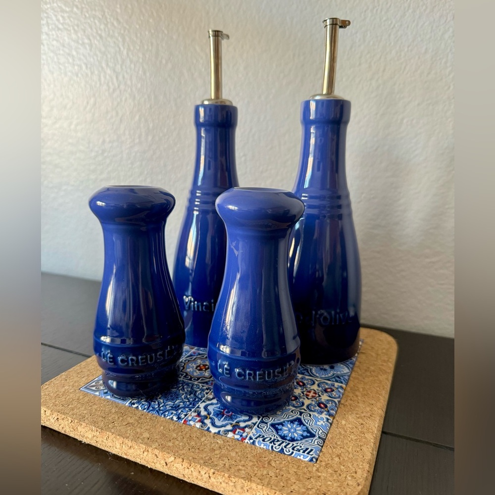 Le Creuset Blue Ceramic Oil/Vinegar and Salt/Pepper Set